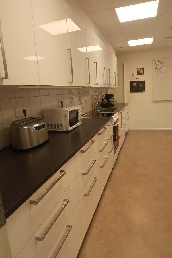Skra Hostel - Bed & Business Alnon المظهر الخارجي الصورة