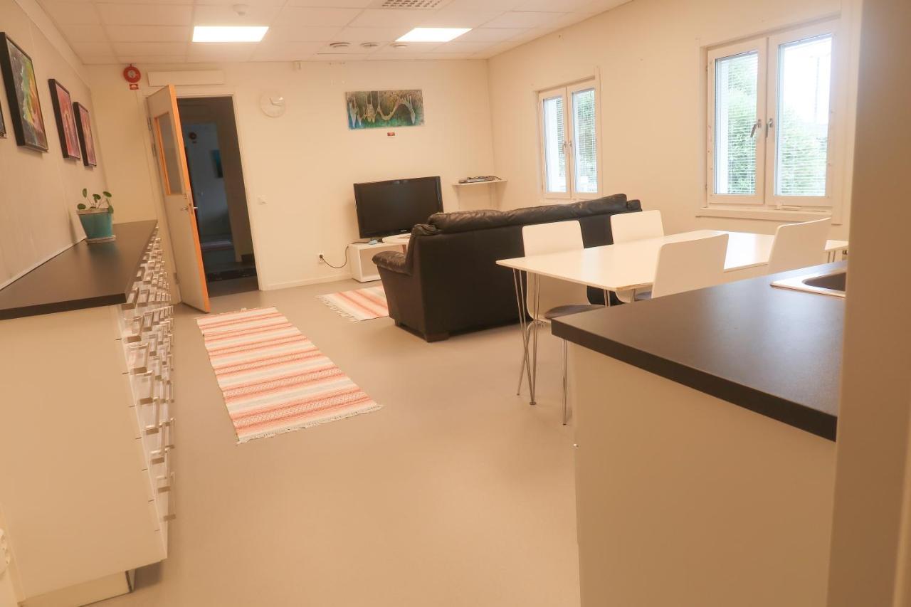 Skra Hostel - Bed & Business Alnon المظهر الخارجي الصورة