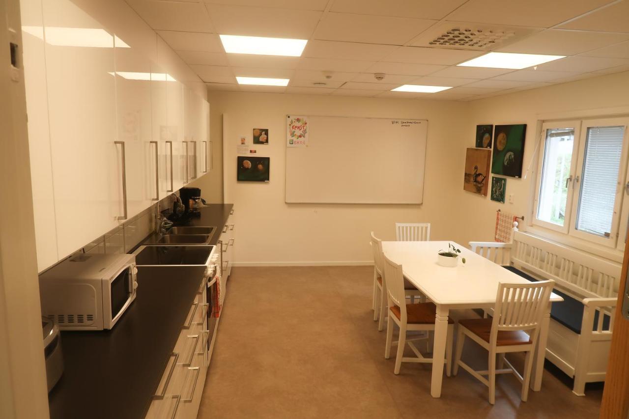 Skra Hostel - Bed & Business Alnon المظهر الخارجي الصورة